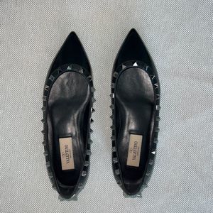 New VALENTINO flats